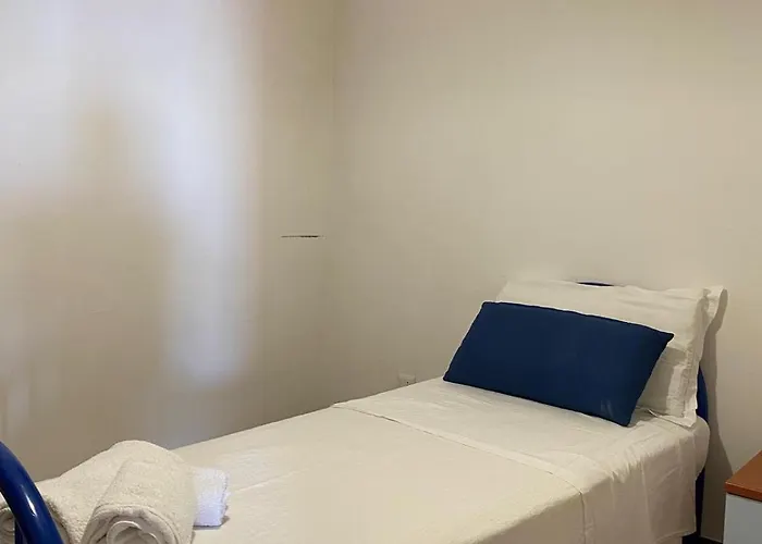 Apartment Molly House Scario